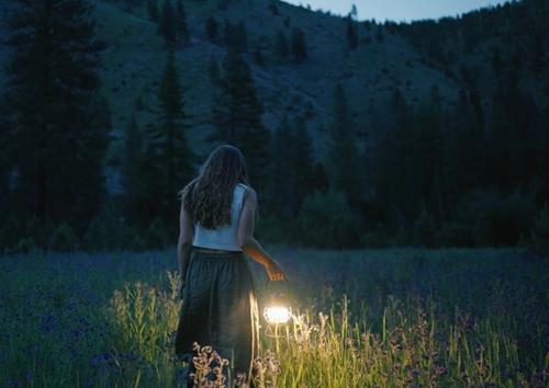 Tử vi thứ 5 ngày 2/10/2025 của 12 cung hoàng đạo: Song Tử tiến bộ