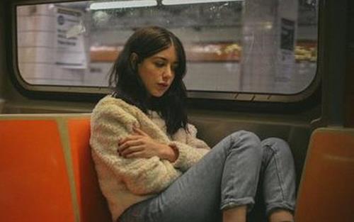 Tuần mới 17 – 23/11 lắm chuyện ĐAU đầu, 4 cung hoàng đạo cần đề phòng tiền mất – tình cũng tan