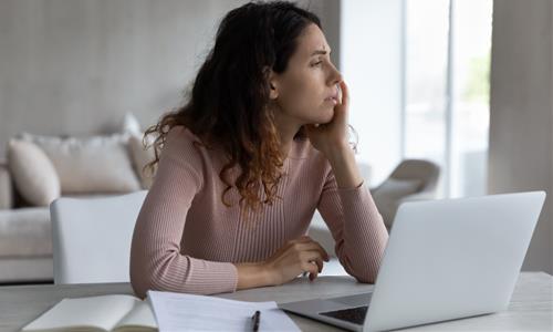 Tử vi hôm nay: 4 con giáp cần đề phòng tiểu nhân ngầm hãm hại ngày 10/11/2025