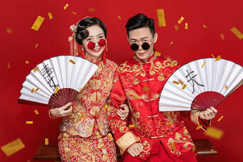 Mở bát năm mới đón HỶ KHÍ ngập tràn, 4 tuổi hễ yêu là CƯỚI, người thoát ế, người đính hôn, kẻ lại tái hợp