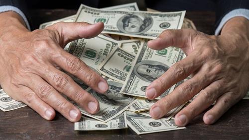 Khổ tận cam lai: Đầu tháng 4/2025 có 4 con giáp đạt đỉnh giàu sang, vừa có TIỀN vừa có QUYỀN