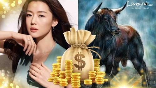 Xởi lởi TRỜI cho, 4 tuổi càng hào phóng cho đi thì LỘC lại càng về nhiều, cuộc sống ngập tràn niềm vui