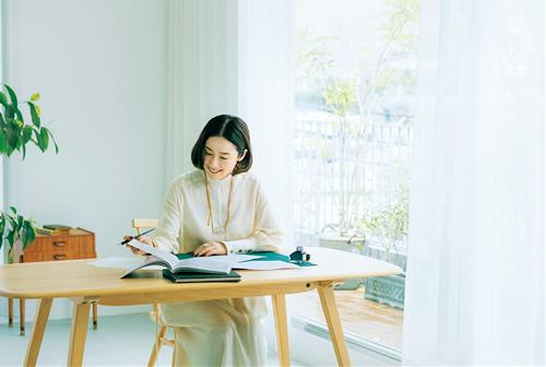 Hôm nay thứ 5 (3/4/2025) - 4 con giáp cực xuất sắc trong công việc, TIN VUI tìm tới!