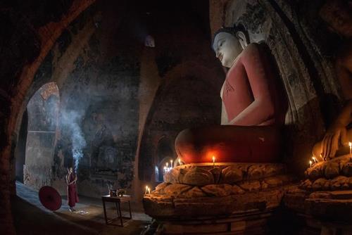 Chẳng cần tìm đâu xa: Phước lành lớn nhất trên đời nằm trong tay bạn ngay từ khi sinh ra