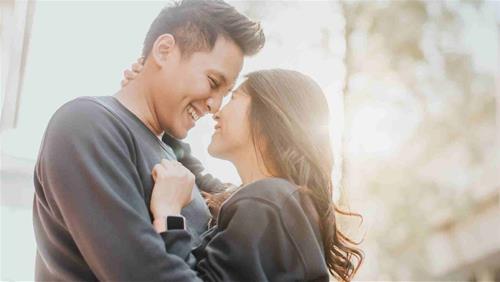 4 cô nàng hoàng đạo hiểu người yêu hơn cả bản thân, khiến nhiều chàng "dở khóc dở cười"