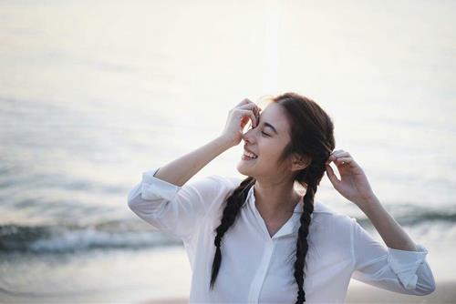 Hè đến TIỀN về - 4 con giáp ĐỔI ĐỜI bất ngờ vào Hè 2025, làm ăn NGON hơn hẳn mùa khác trong năm!
