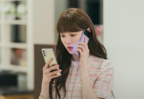 Mùa Song Tử 2025 - 3 chòm sao HỐT BẠC được vũ trụ mở đường kiếm tiền!