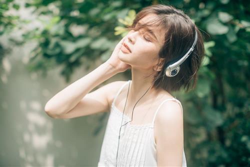 Vũ trụ nói rằng đây là 4 chòm sao sắp ĐỔI đời bất ngờ trong tháng 5/2025