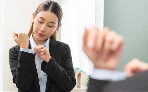Trang phục ảnh hưởng mạnh mẽ vận may của bạn, hãy điều chỉnh ngay cách ăn mặc của mình!