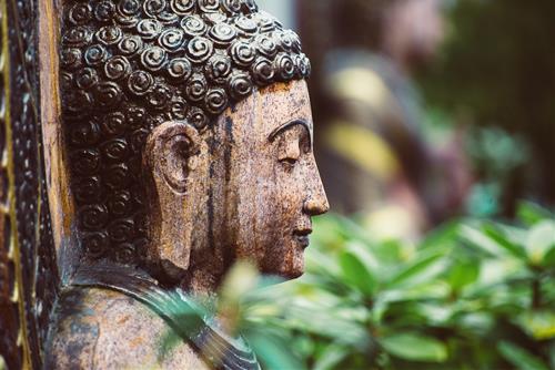 Đạo Phật giải thích về việc Kẻ tàn ác sống thảnh thơi, còn người tốt thì sống khổ sở