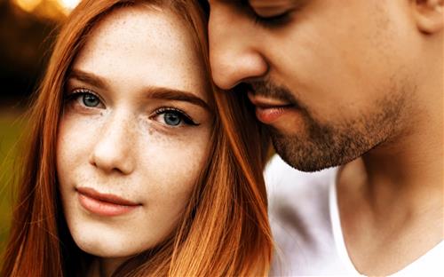 Top 3 chòm sao tận hưởng hạnh phúc ngọt ngào vào cuối tuần (28-29/6)