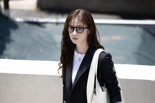 Trước khi mùa Hè kết thúc - 3 chòm sao này sẽ được món TIỀN to, giàu bất ngờ!
