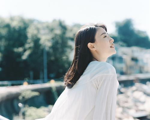 Phụ nữ chỉ cần có 1 trong những điều sau, 10 người thì 9 người PHƯỚC dày, số sướng!