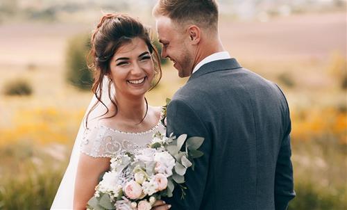 Đâu mới là độ tuổi kết hôn lý tưởng của phụ nữ theo khảo sát của các chuyên gia?