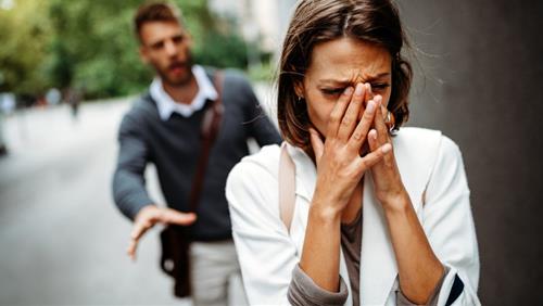 Chia tay những vẫn còn yêu, khi nào là thời điểm VÀNG để níu kéo tình yêu của 12 cung hoàng đạo?