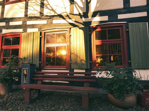 Tử vi Thứ 3 ngày 2/9/2025 của 12 cung hoàng đạo: Xử Nữ mở lòng, Ma Kết kiên nhẫn