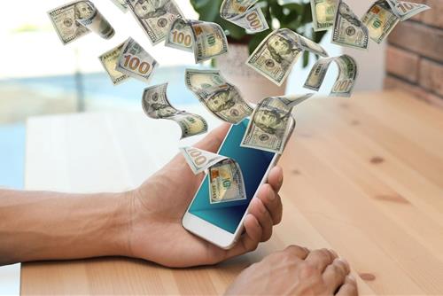 Mùa Thu 2025, TRỜI thương lì xì tiền to cho 4 con giáp này, tính chăm chỉ, kiếm TIỀN siêu giỏi!