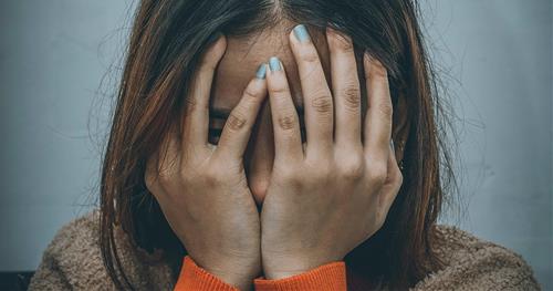 Tử vi hôm nay: 4 con giáp bị HUNG vận cản trở ngày 4/10/2025, công sức đổ sông đổ biển