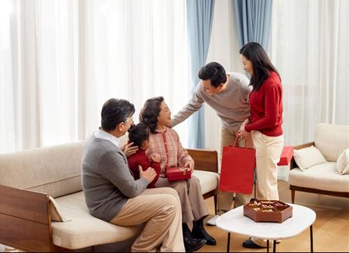 Cuối tuần rực rỡ - Từ 14-15/2, top 3 con giáp được cả tình lẫn tiền, hạnh phúc hơn người