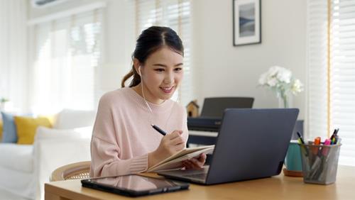 Tử vi hôm nay: Vận khí đảo chiều, 4 con giáp đón nhiều cơ hội PHẤT lên ngày 16/3/2026