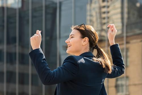 Tử vi hôm nay: Chúc mừng 4 con giáp VƯỢNG đủ đường ngày 29/4/2026, làm 1 hưởng 10