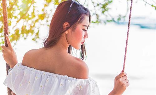 Top 4 tháng sinh hoài niệm nhất: Đi qua bao nhiêu giông bão vẫn nhớ về một lối cũ
