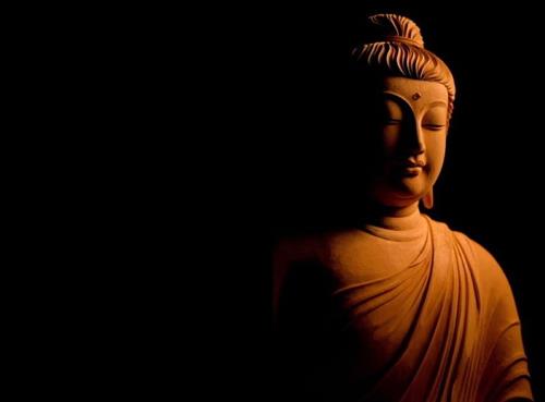 2 kiểu người “vô duyên” với Phật pháp, đến Đức Phật cũng không muốn độ, liệu có bạn trong đó không?