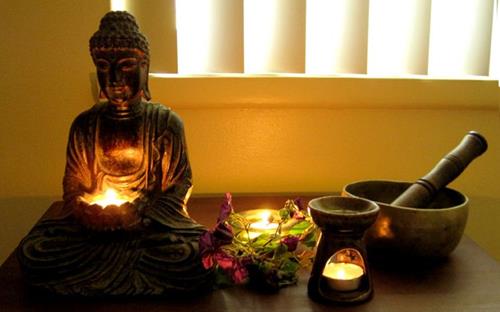 Phật dạy: Trên đời có 3 hạng người, hạng cao QUÝ nhất là người ''cầm lên được bỏ xuống được''!