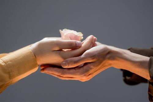 Kho PHƯỚC BÁU đang mở: 4 tuổi nên tích cực làm việc THIỆN trong tháng 8 âm sẽ nhận về vô vàn tin TỐT